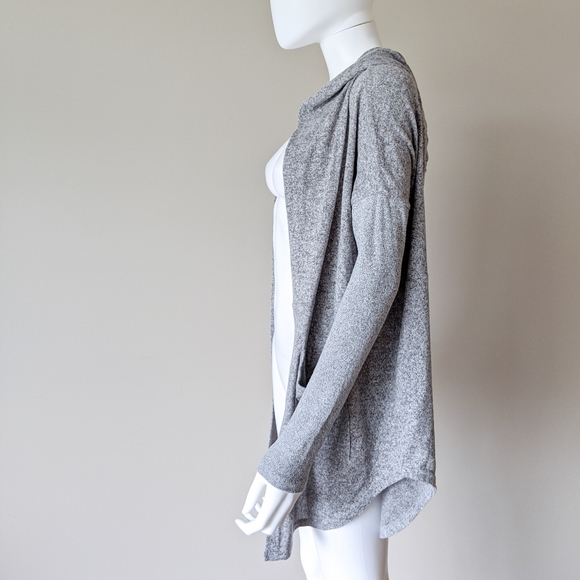 NWT Urban Outfitters Long Grey Sweater Cardigan - Picture 2 of 8